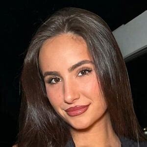 ashtin earle birth chart